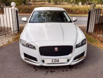 Used Jaguar XF 2017 for sale - 75822863: Photo