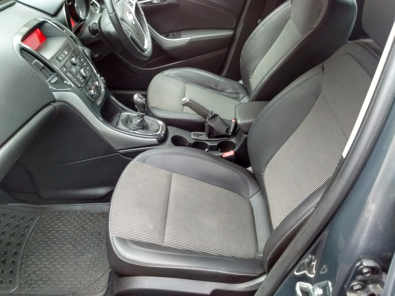 Used Vauxhall Astra 2014 for sale - 77086596: Photo 10