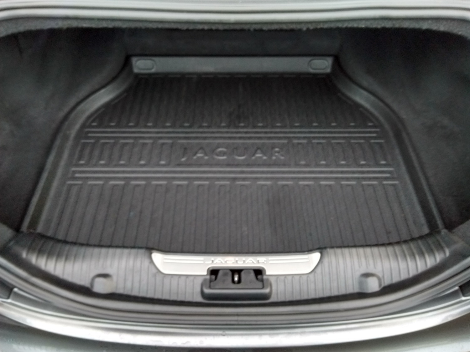 Used Jaguar XJ 2015 for sale - 77151560: Photo 33