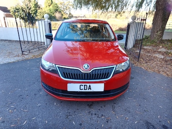 Used Skoda Rapid 2014 for sale - 76625667: Photo