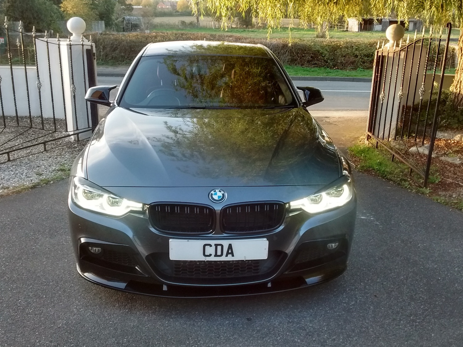 Used BMW 3 Series 2016 for sale - 76236546: Photo 2