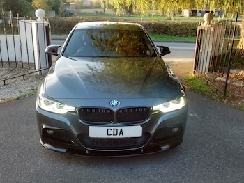 Used BMW 3 Series 2016 for sale - 76236546: Photo