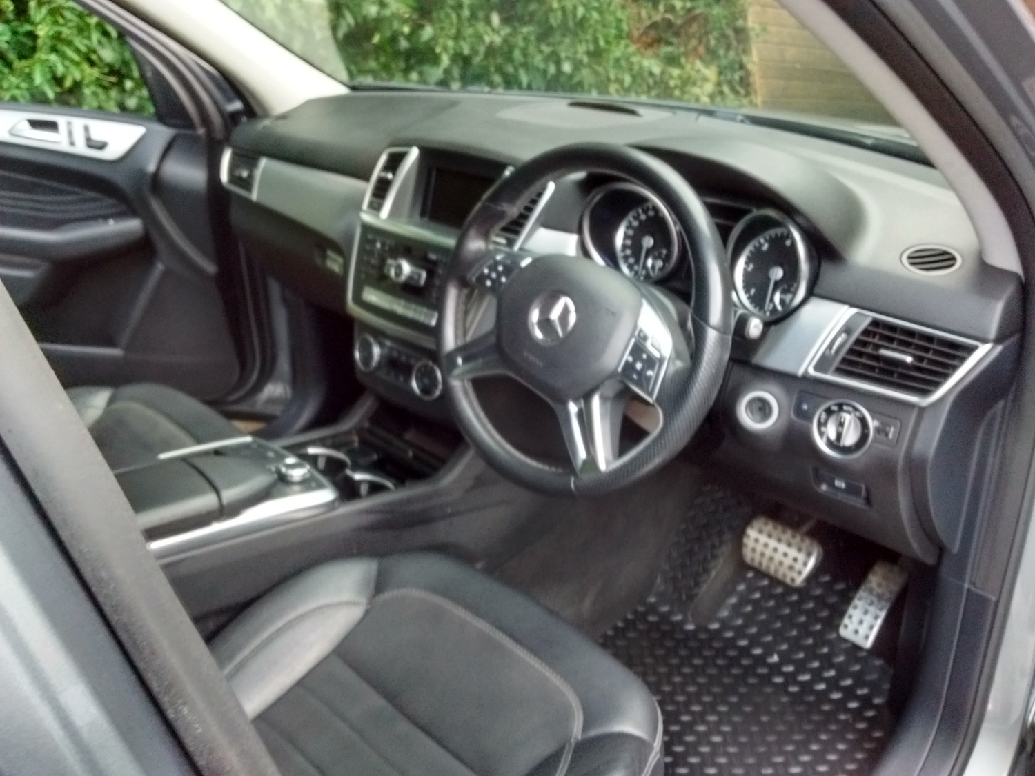 Used Mercedes-Benz M Class 2013 for sale - 76935003: Photo 11