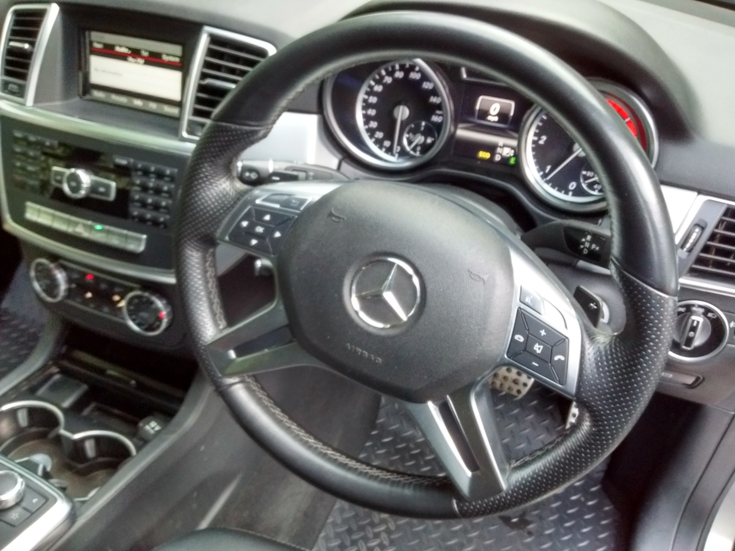 Used Mercedes-Benz M Class 2013 for sale - 76935003: Photo 17