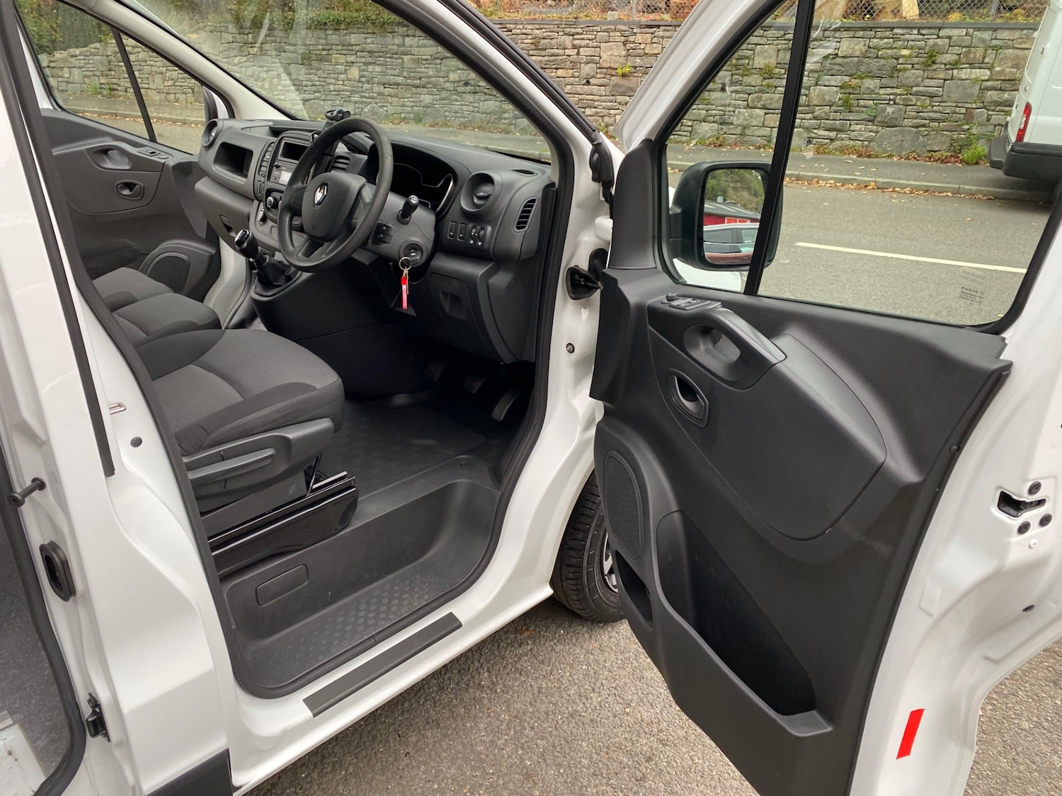 Used Renault Trafic 2020 for sale - 76209552: Photo 18