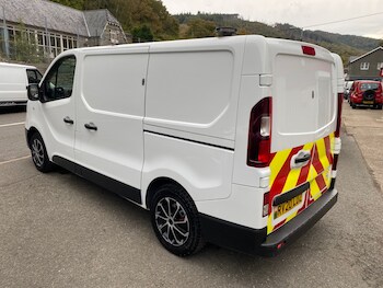 Used Renault Trafic 2020 for sale - 76209552: Photo
