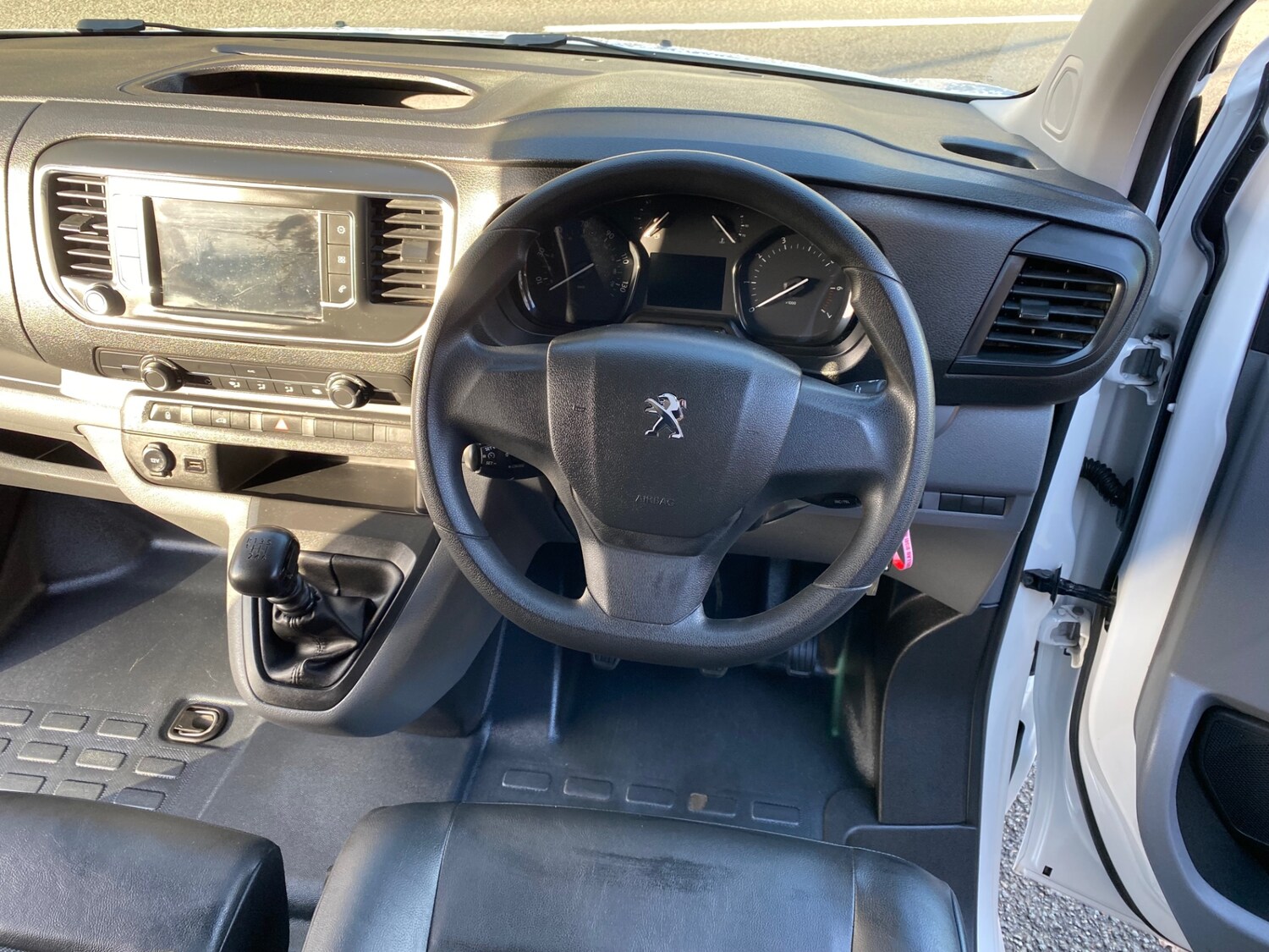 Used Peugeot Expert 2021 for sale - 76566426: Photo 16