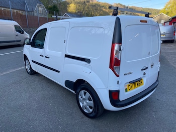 Used Nissan NV250 2021 for sale - 78353627: Photo