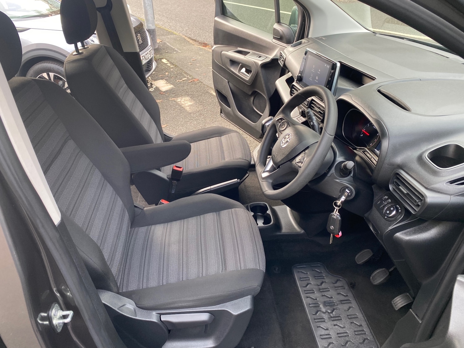 Used Vauxhall Combo Life 2020 for sale - 76809284: Photo 17