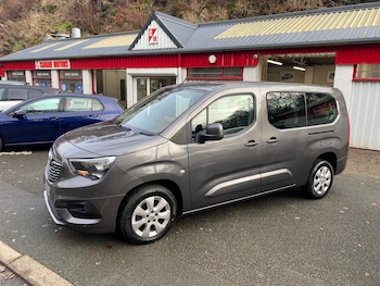 2020 (70) - 1.5 Turbo D Energy XL 5dr 7 seat Seater Crew Cab Mpv Estate Long Wheel Base