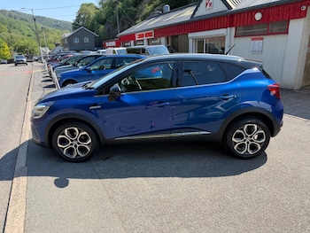 Used Renault Captur 2022 for sale - 78722100: Photo