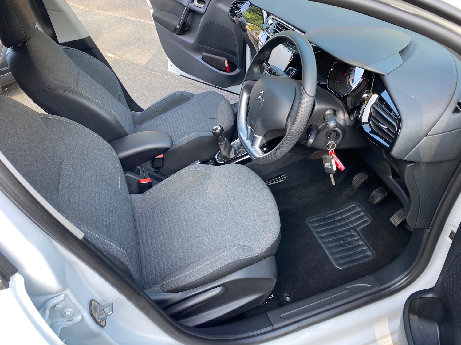 Vehicle 14