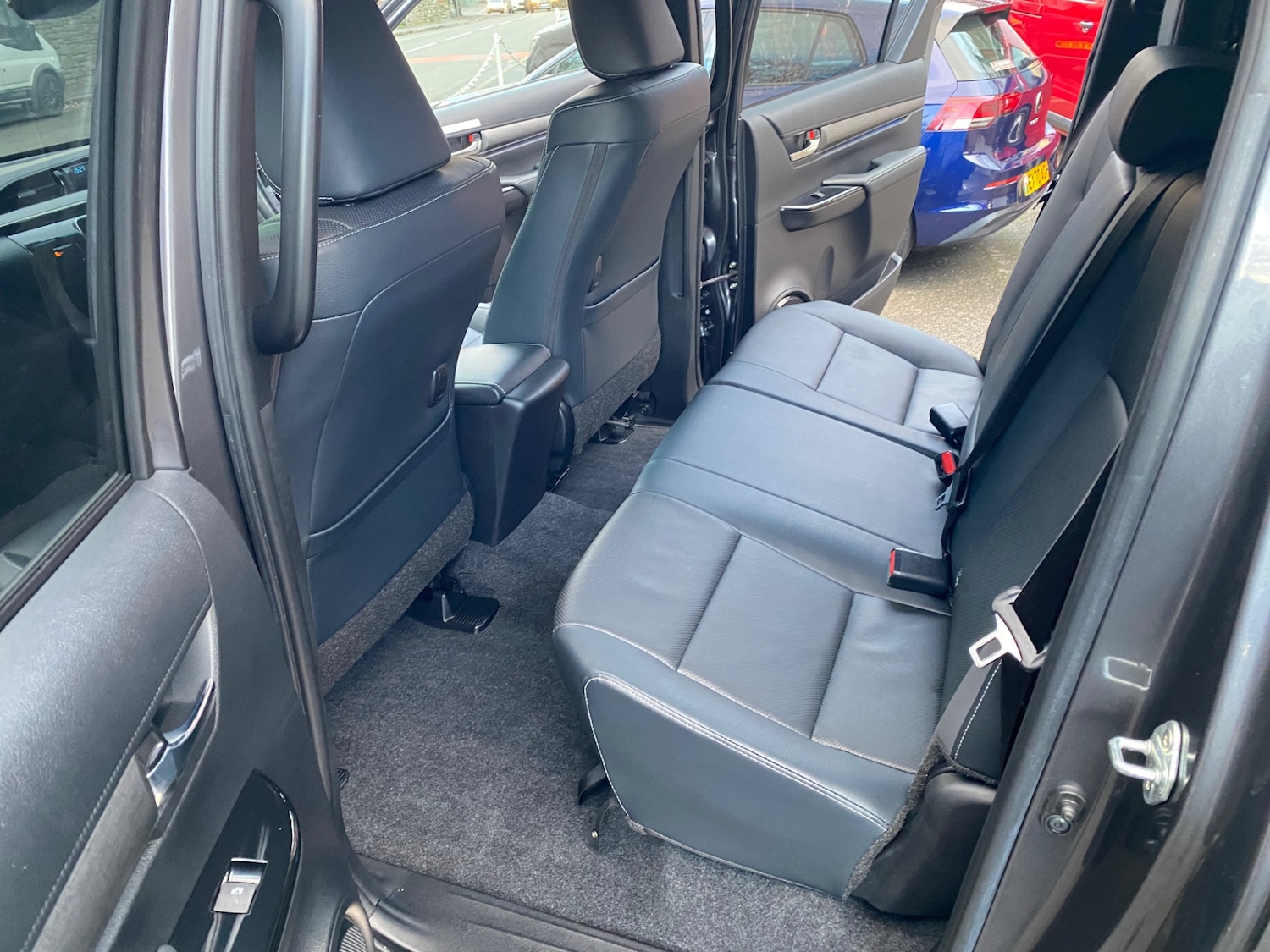 Used Toyota Hilux 2021 for sale - 76817933: Photo 11