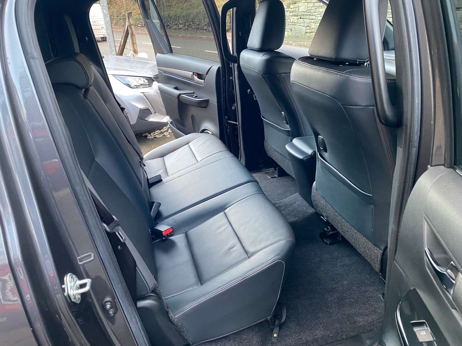 Used Toyota Hilux 2021 for sale - 76817933: Photo 12