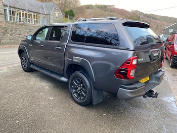 Used Toyota Hilux 2021 for sale - 76817933: Photo