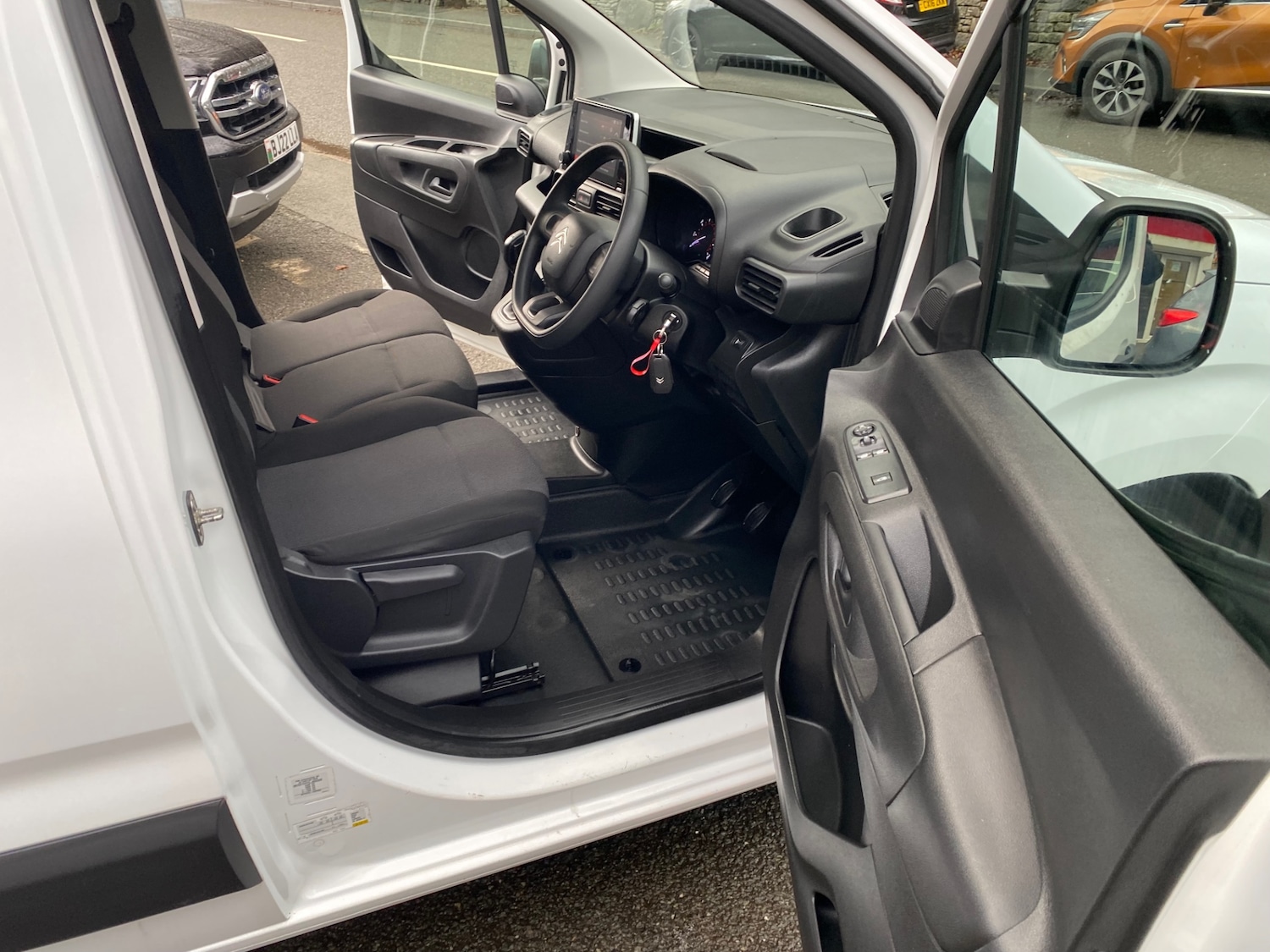 Used Citroen Berlingo 2020 for sale - 77545930: Photo 13