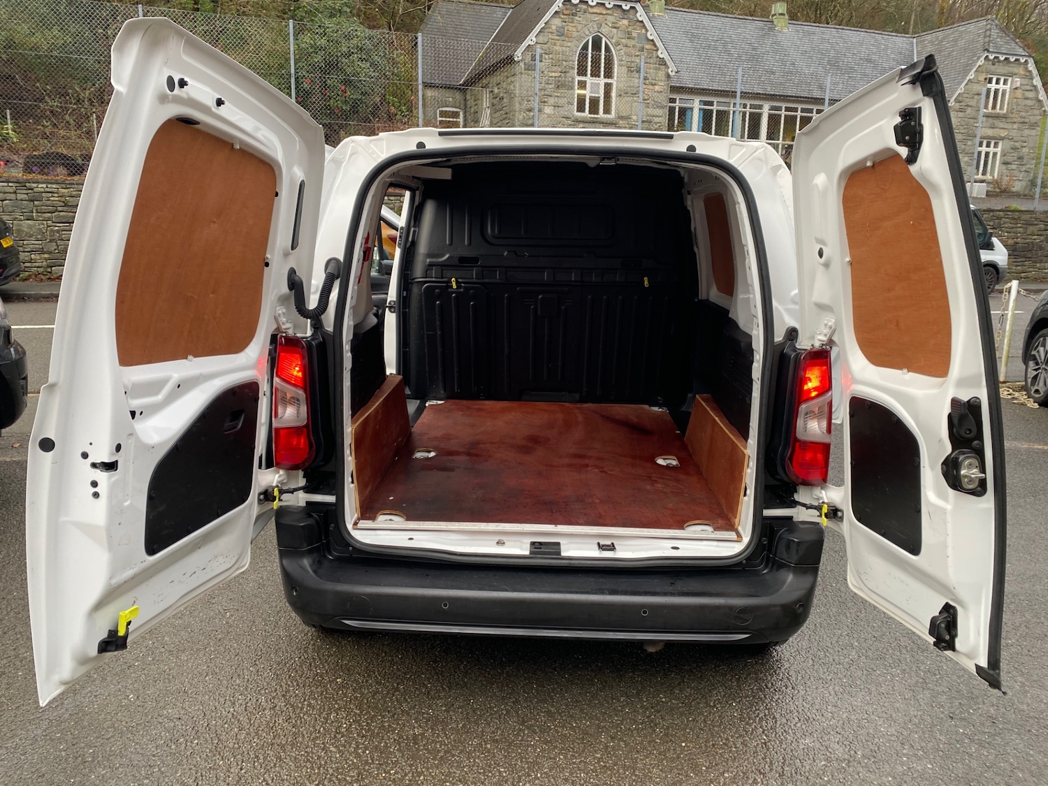 Used Citroen Berlingo 2020 for sale - 77545930: Photo 6