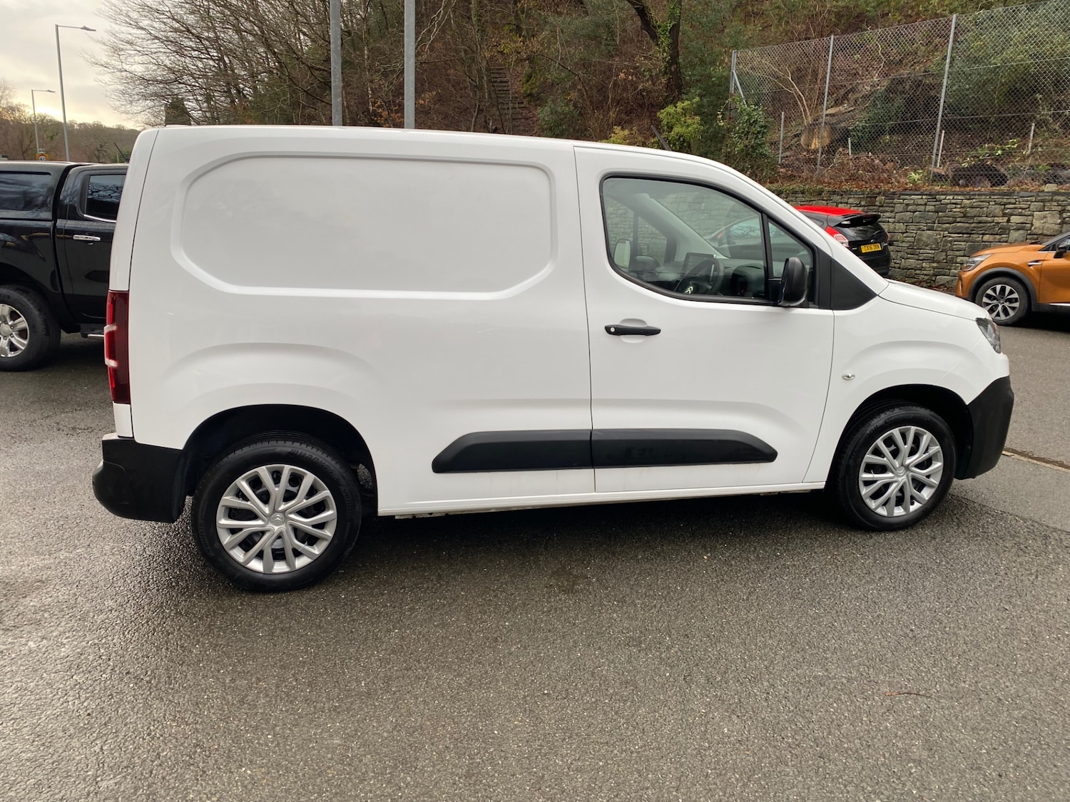 Used Citroen Berlingo 2020 for sale - 77545930: Photo 8