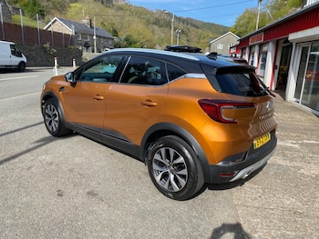 Used Renault Captur 2021 for sale - 78344199: Photo