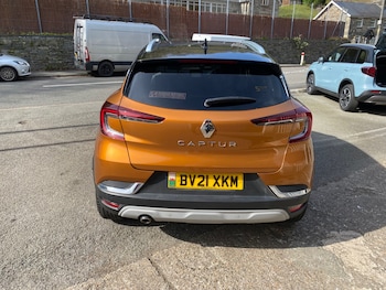 Used Renault Captur 2021 for sale - 78344199: Photo