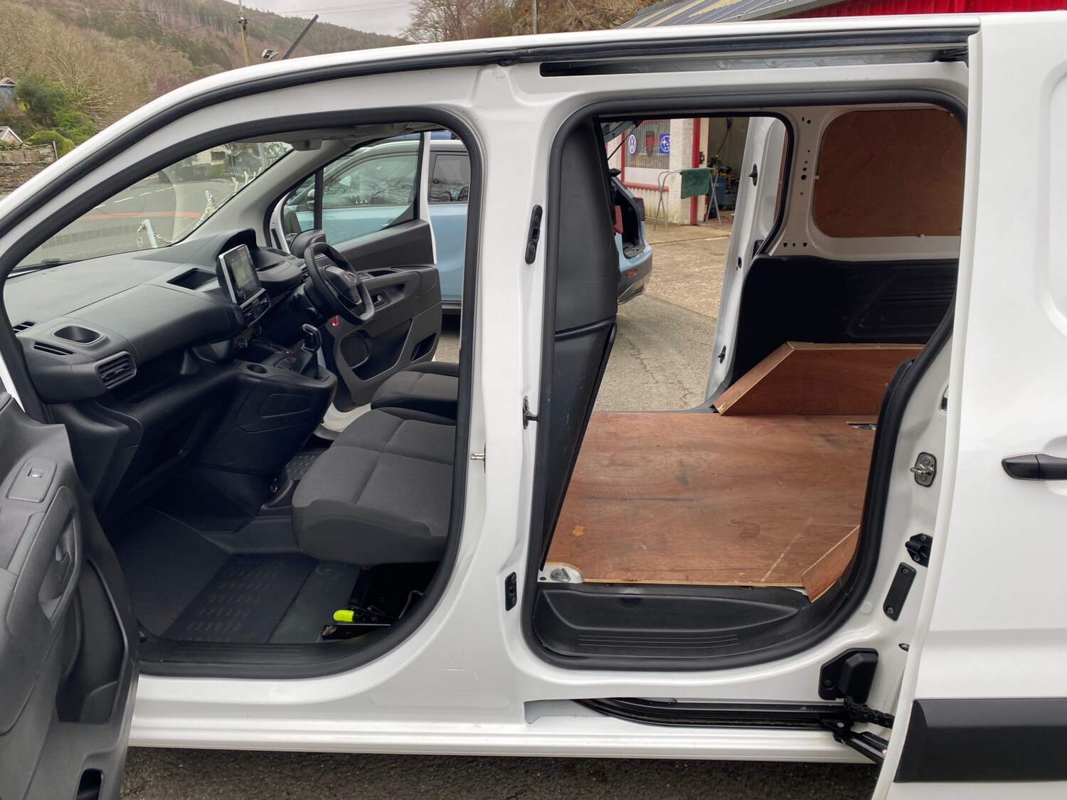 Used Peugeot Partner 2020 for sale - 77877835: Photo 10