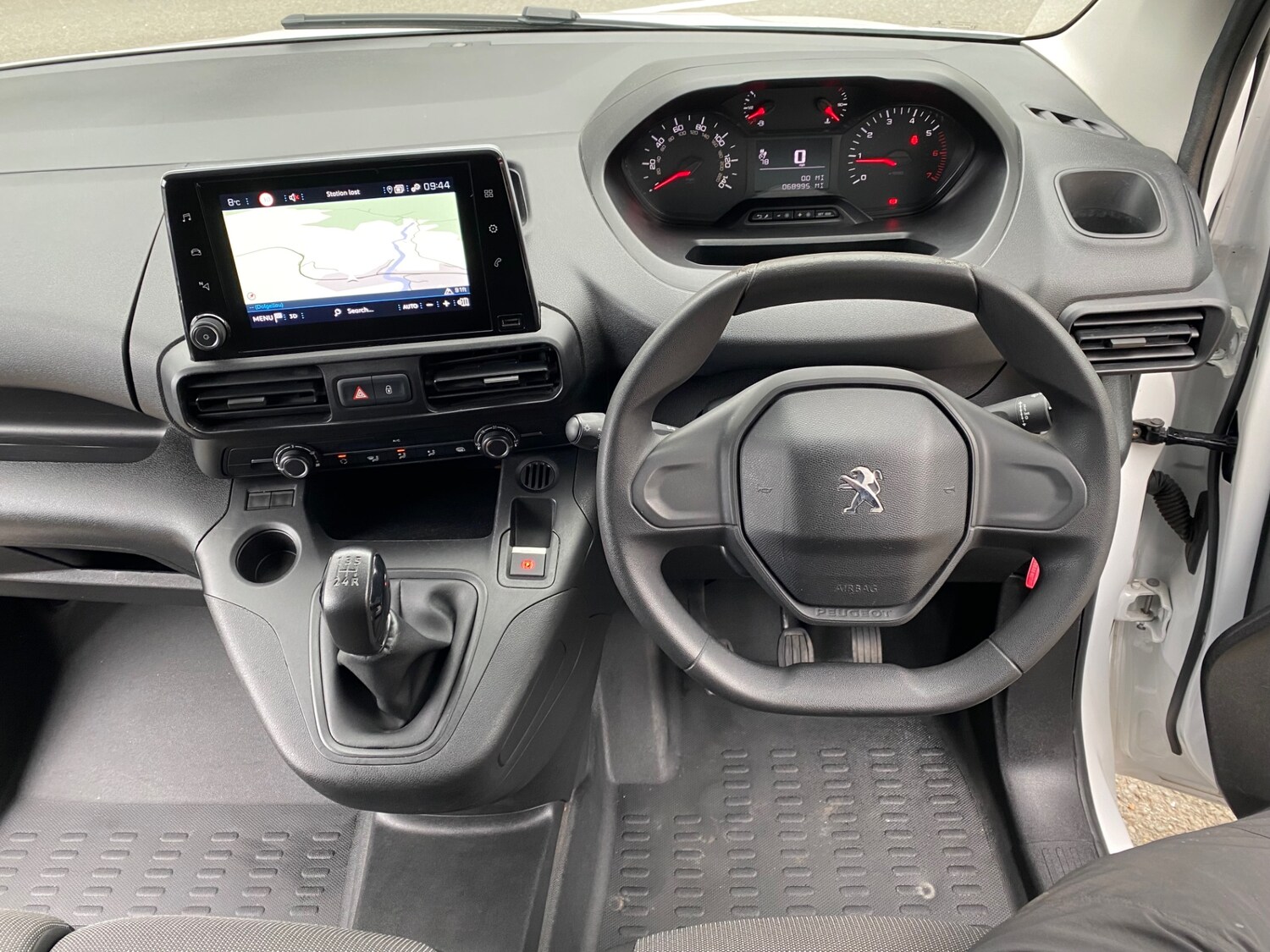 Used Peugeot Partner 2020 for sale - 77877835: Photo 14