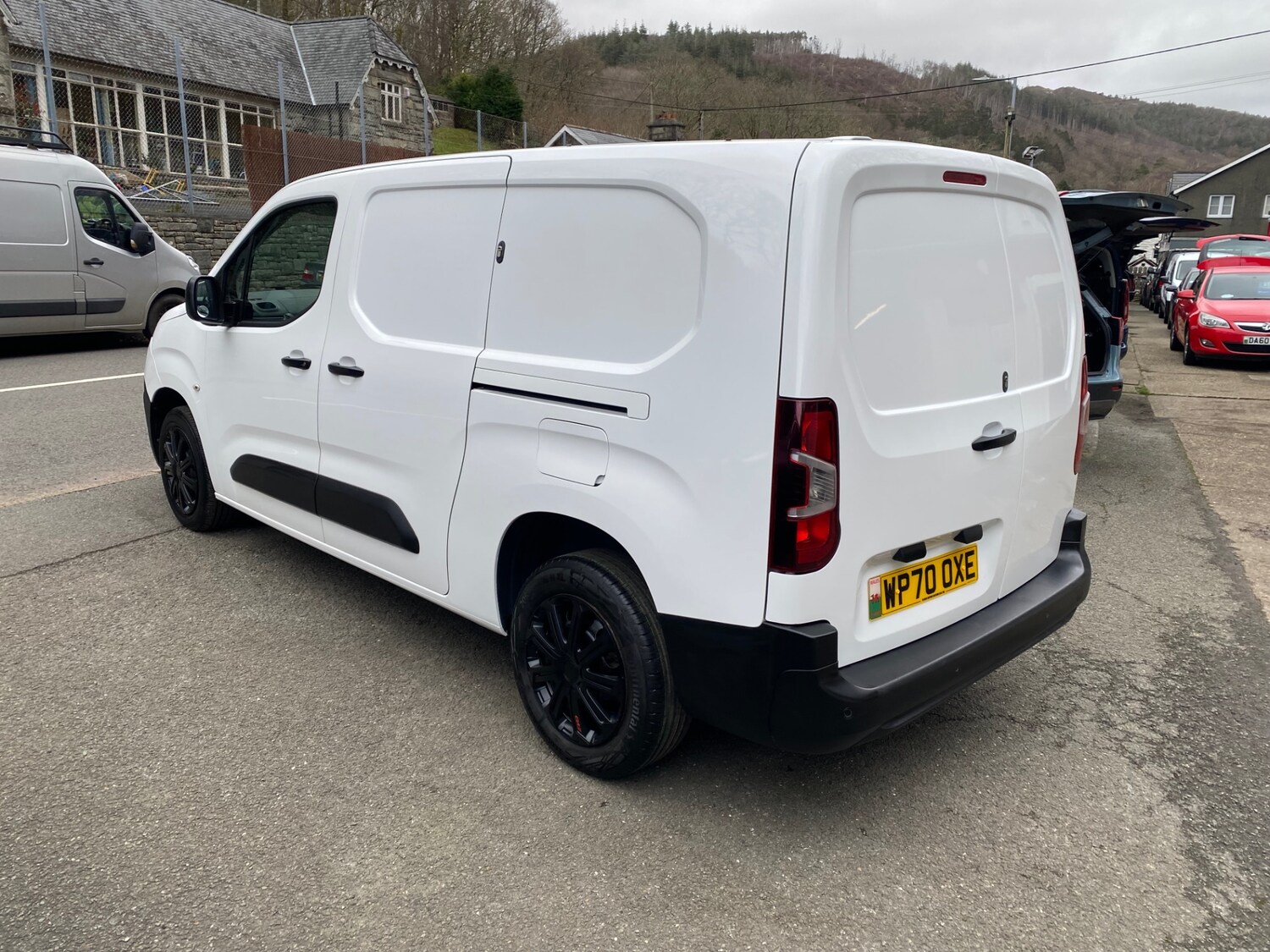 Used Peugeot Partner 2020 for sale - 77877835: Photo 3