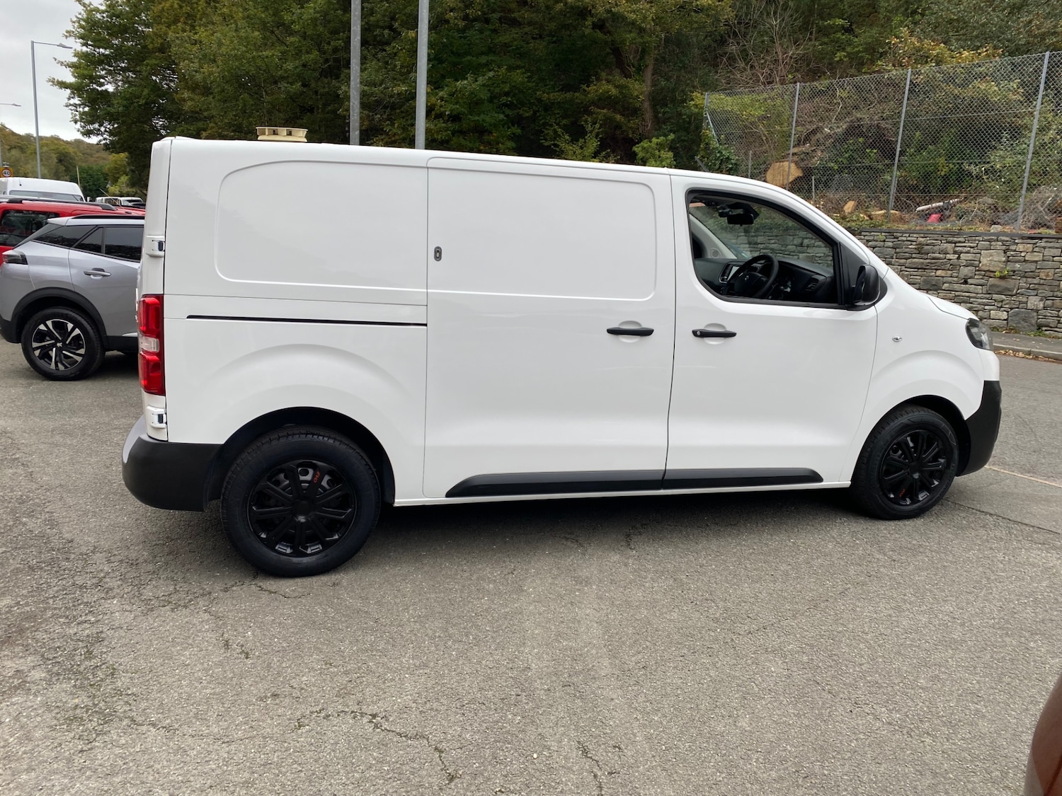 Used Citroen Dispatch 2020 for sale - 76220378: Photo 9