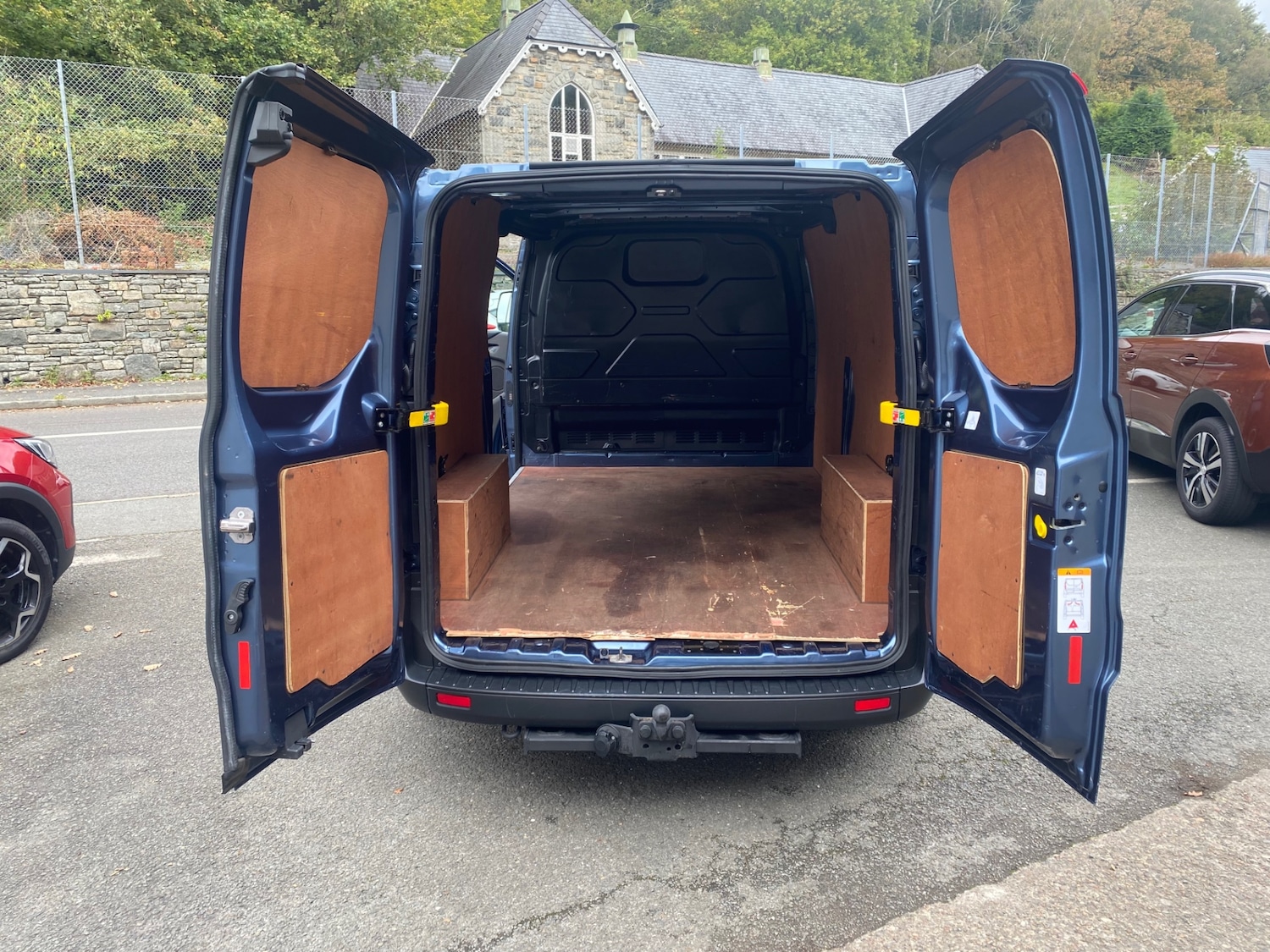 Used Ford Transit Custom 2022 for sale - 75982455: Photo 6