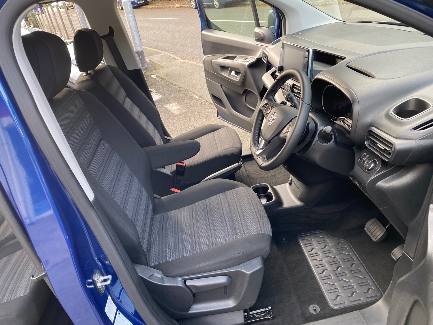 Used Vauxhall Combo Life 2020 for sale - 76233009: Photo 15