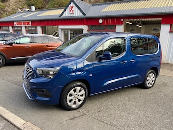 Vauxhall - Combo Life