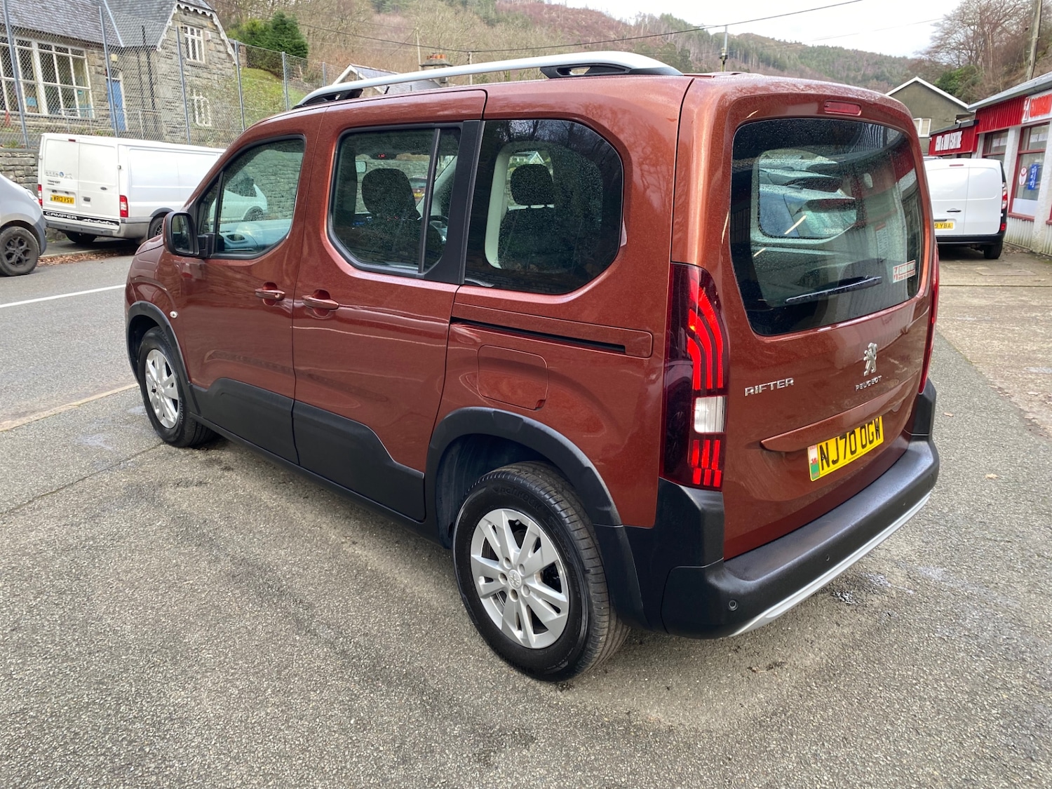 Used Peugeot Rifter 2020 for sale - 76908197: Photo 4