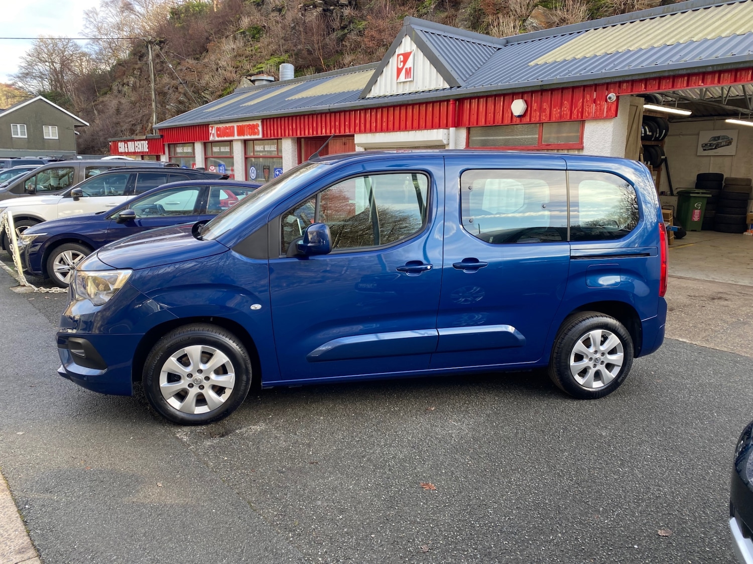 Used Vauxhall Combo Life 2020 for sale - 77199244: Photo 2