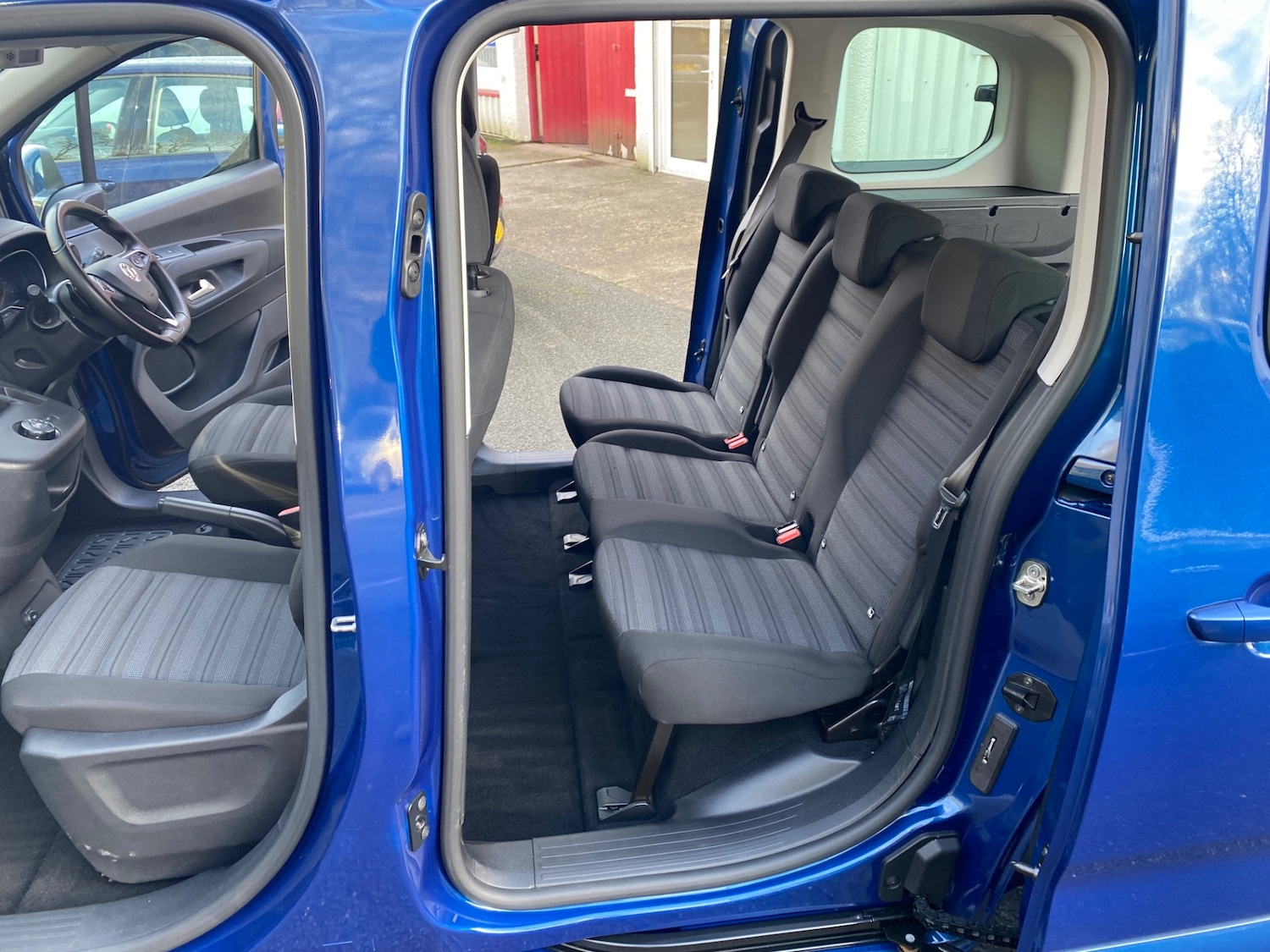 Used Vauxhall Combo Life 2020 for sale - 77199244: Photo 3