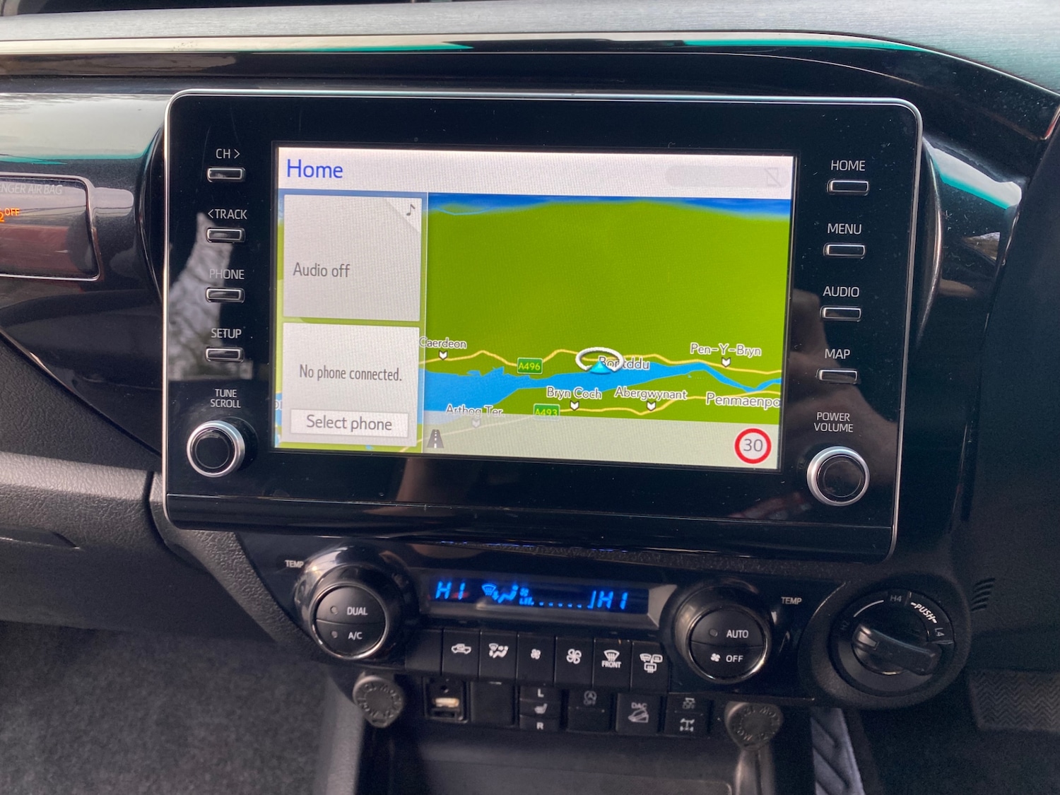 Used Toyota Hilux 2023 for sale - 77607855: Photo 18