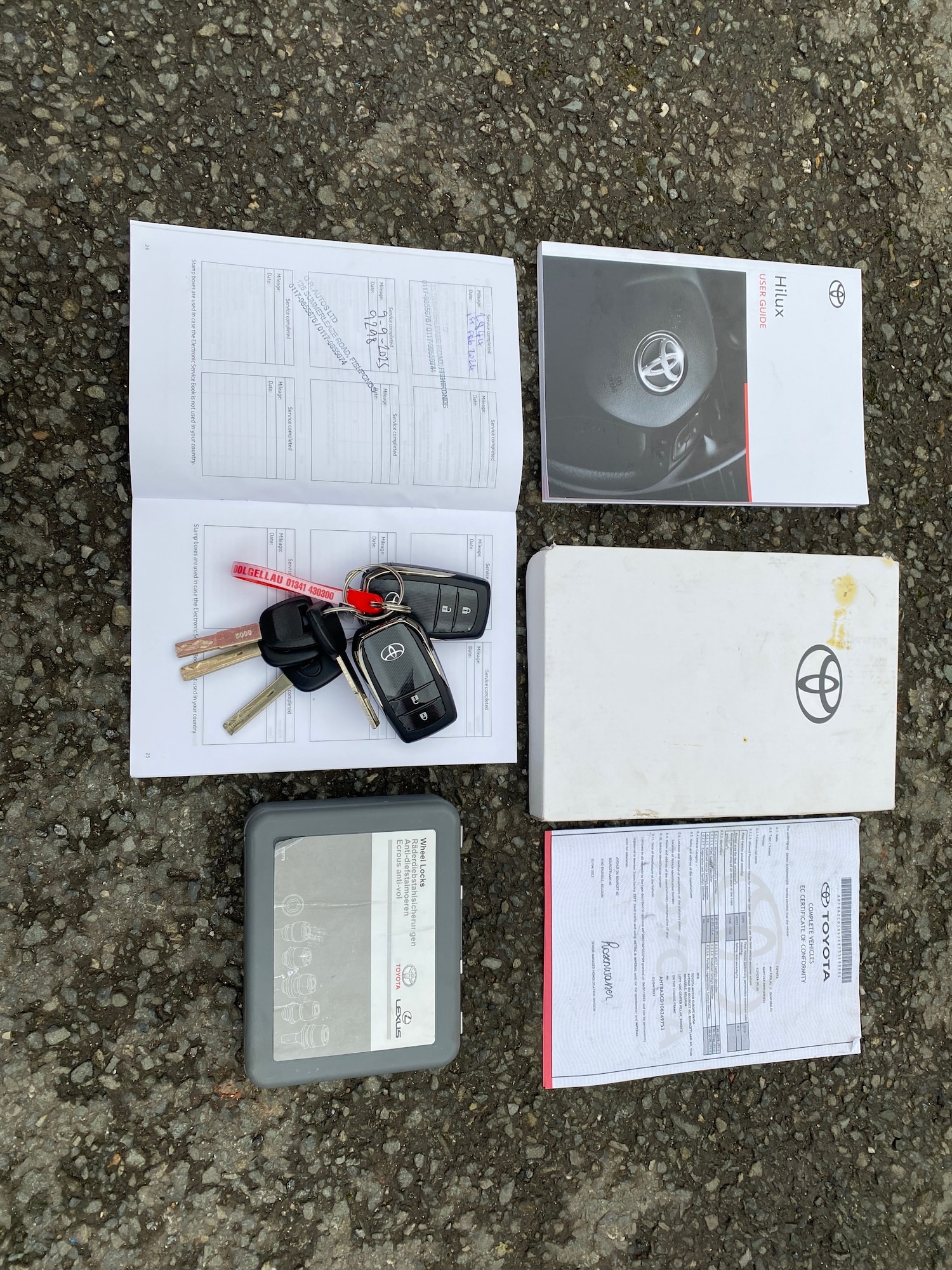 Used Toyota Hilux 2023 for sale - 77607855: Photo 19