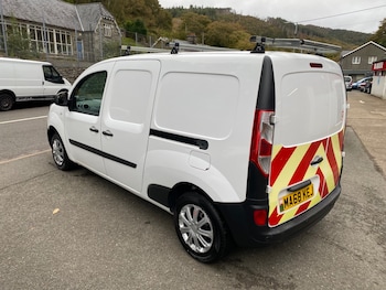 Used Renault Kangoo 2018 for sale - 76220527: Photo