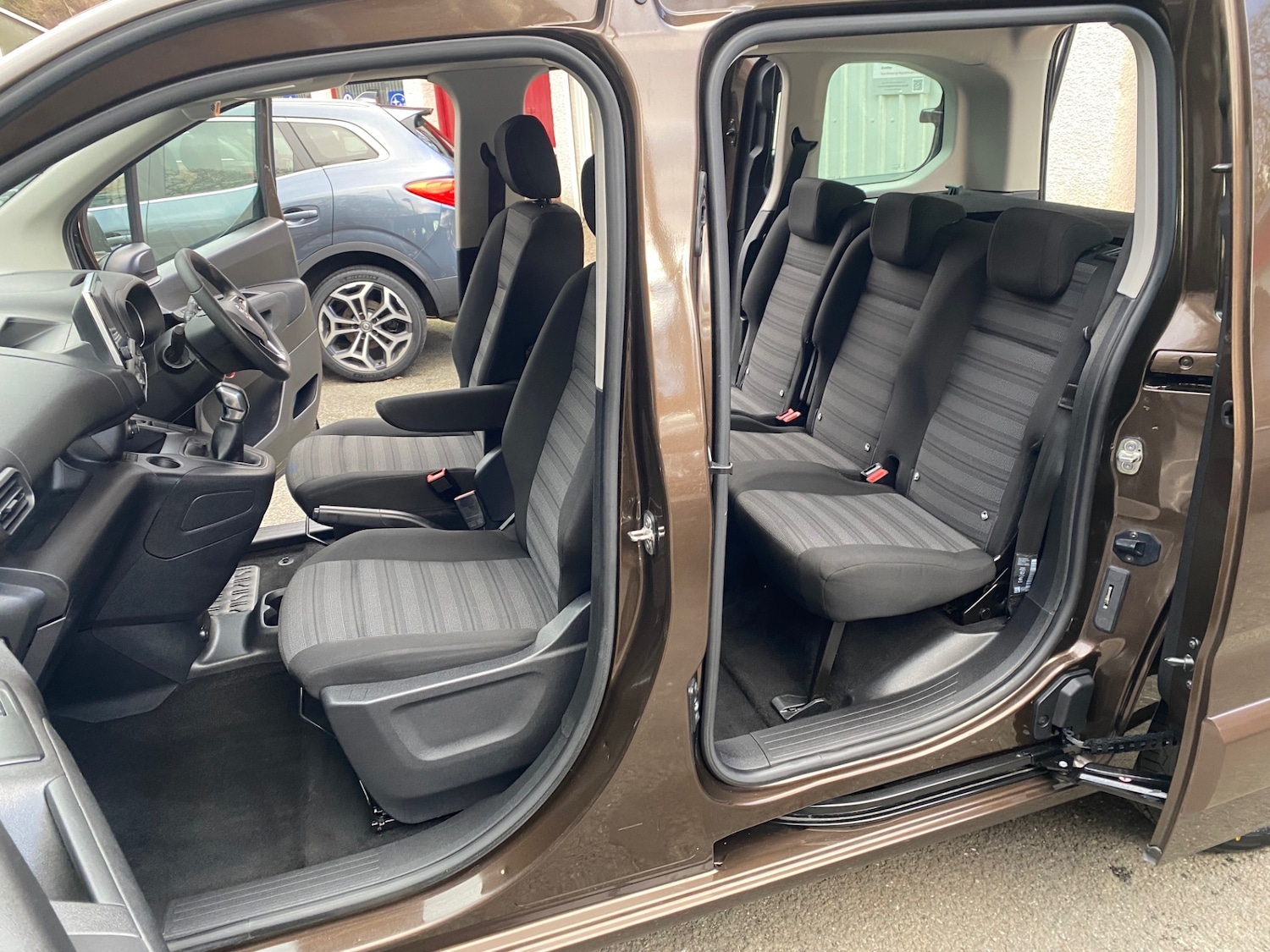 Used Vauxhall Combo Life 2020 for sale - 77546095: Photo 3