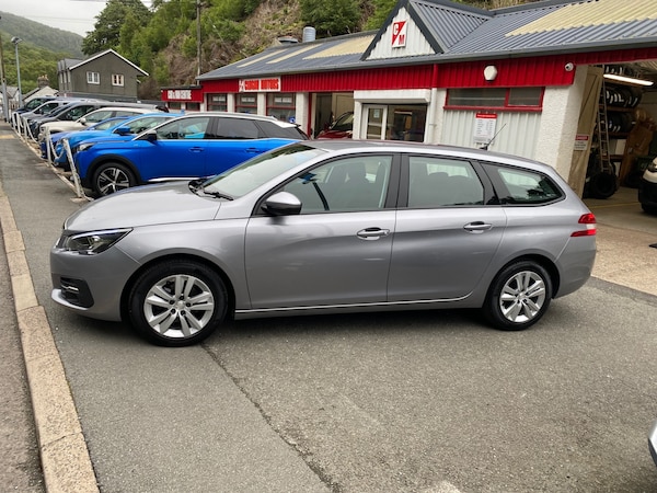 Used Peugeot 308 2020 for sale - 75045006: Photo 2