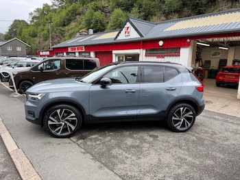 Used Volvo XC40 2021 for sale - 79071704: Photo