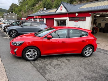 Used Ford Focus 2021 for sale - 79067619: Photo