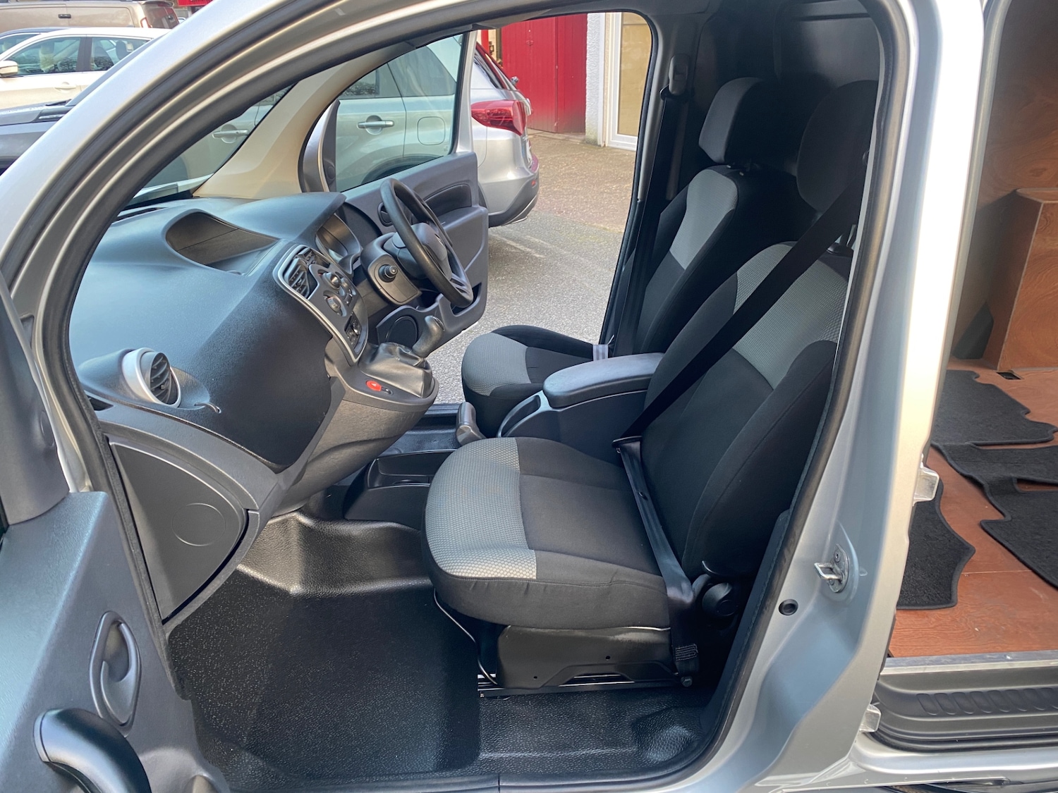 Used Renault Kangoo 2017 for sale - 73617036: Photo 13