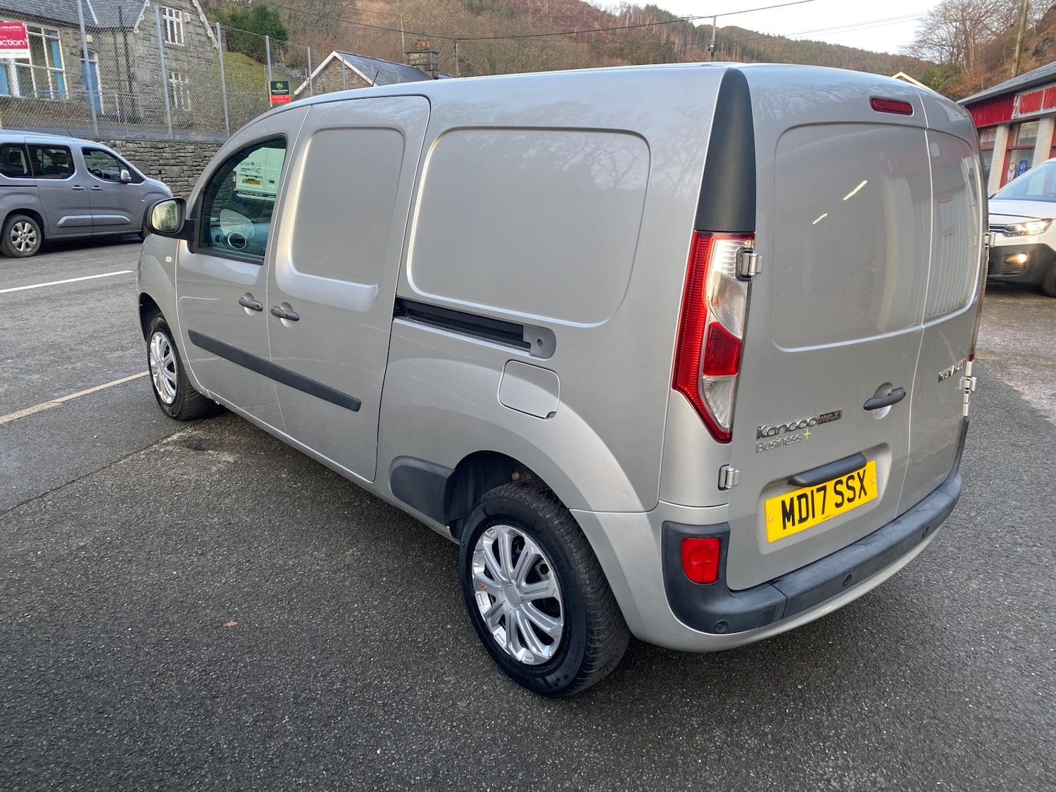 Used Renault Kangoo 2017 for sale - 73617036: Photo 3