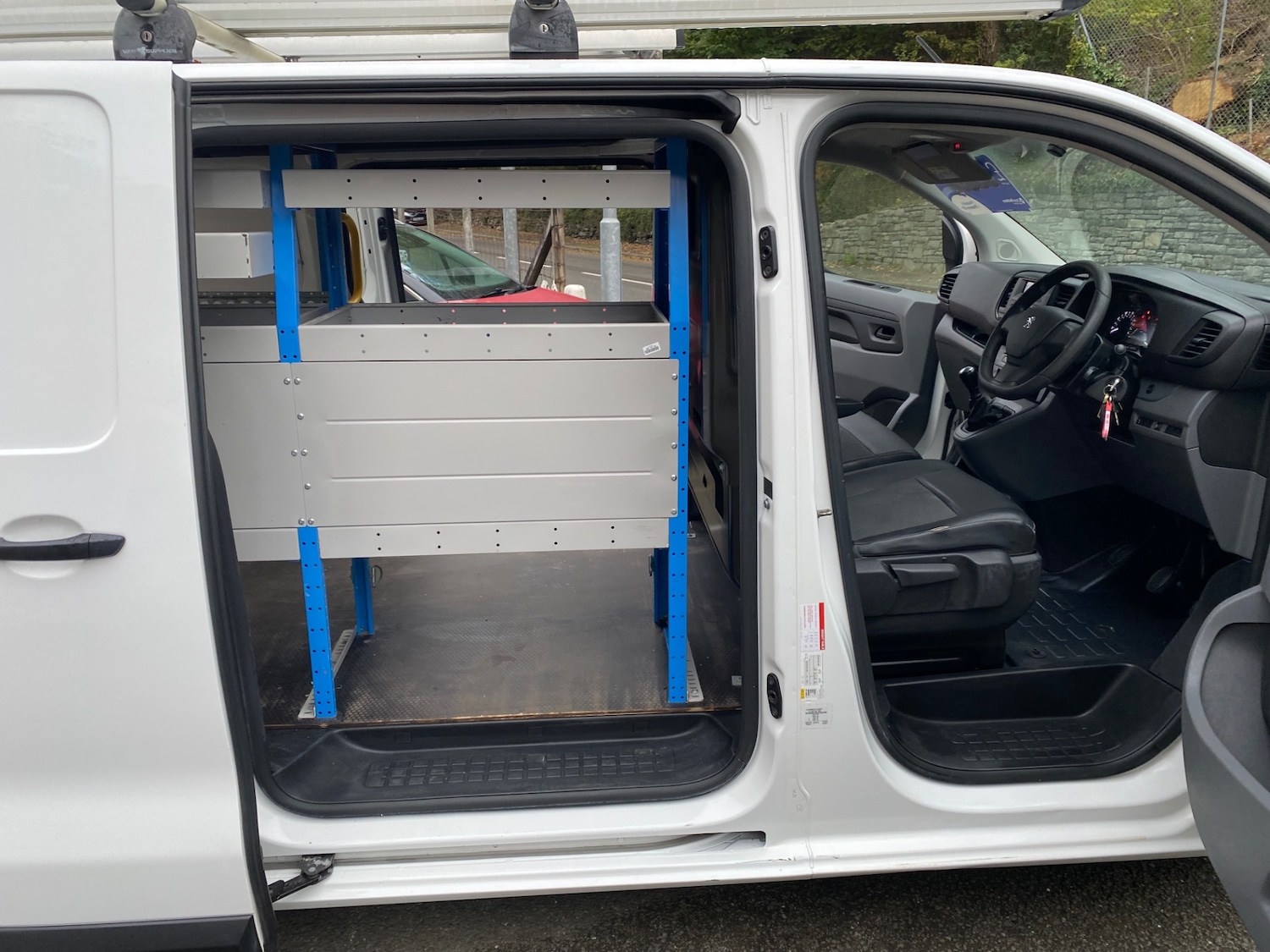 Used Peugeot Expert 2018 for sale - 76197246: Photo 11