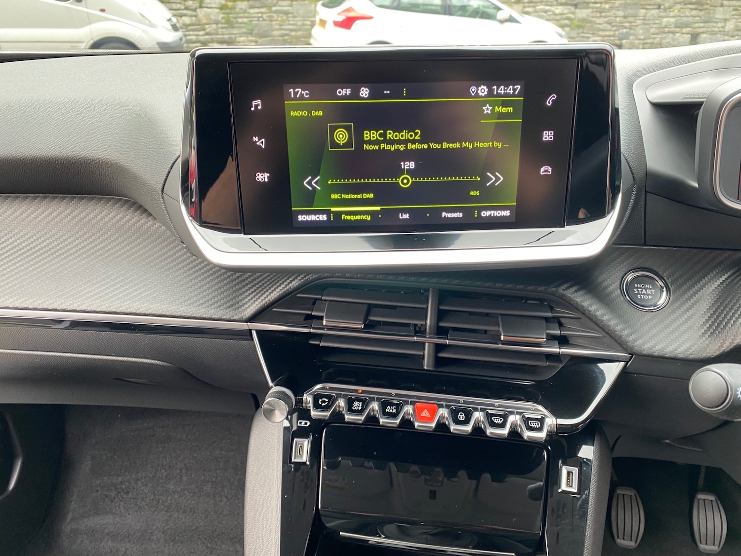 Used Peugeot 2008 2022 for sale - 76120391: Photo 14