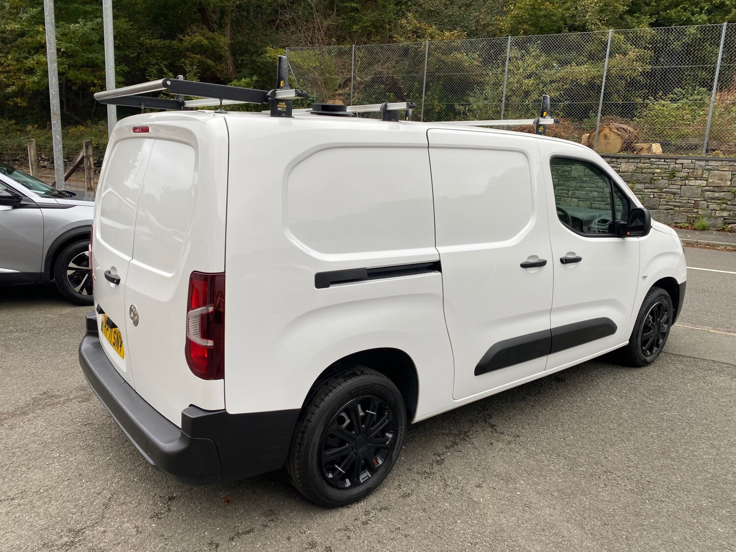 Used Vauxhall Combo 2021 for sale - 76220521: Photo 9