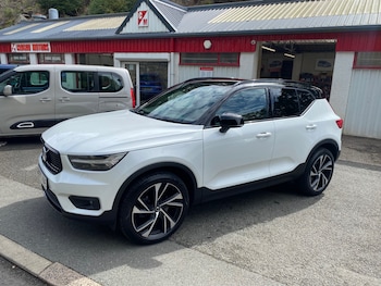 2020 (70) - 2.0 B4P R DESIGN Pro 5dr Auto 8 Speed Automatic 197 bhp 20''Alloys Top Spec