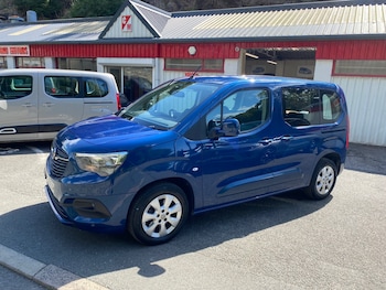 Vauxhall - Combo Life
