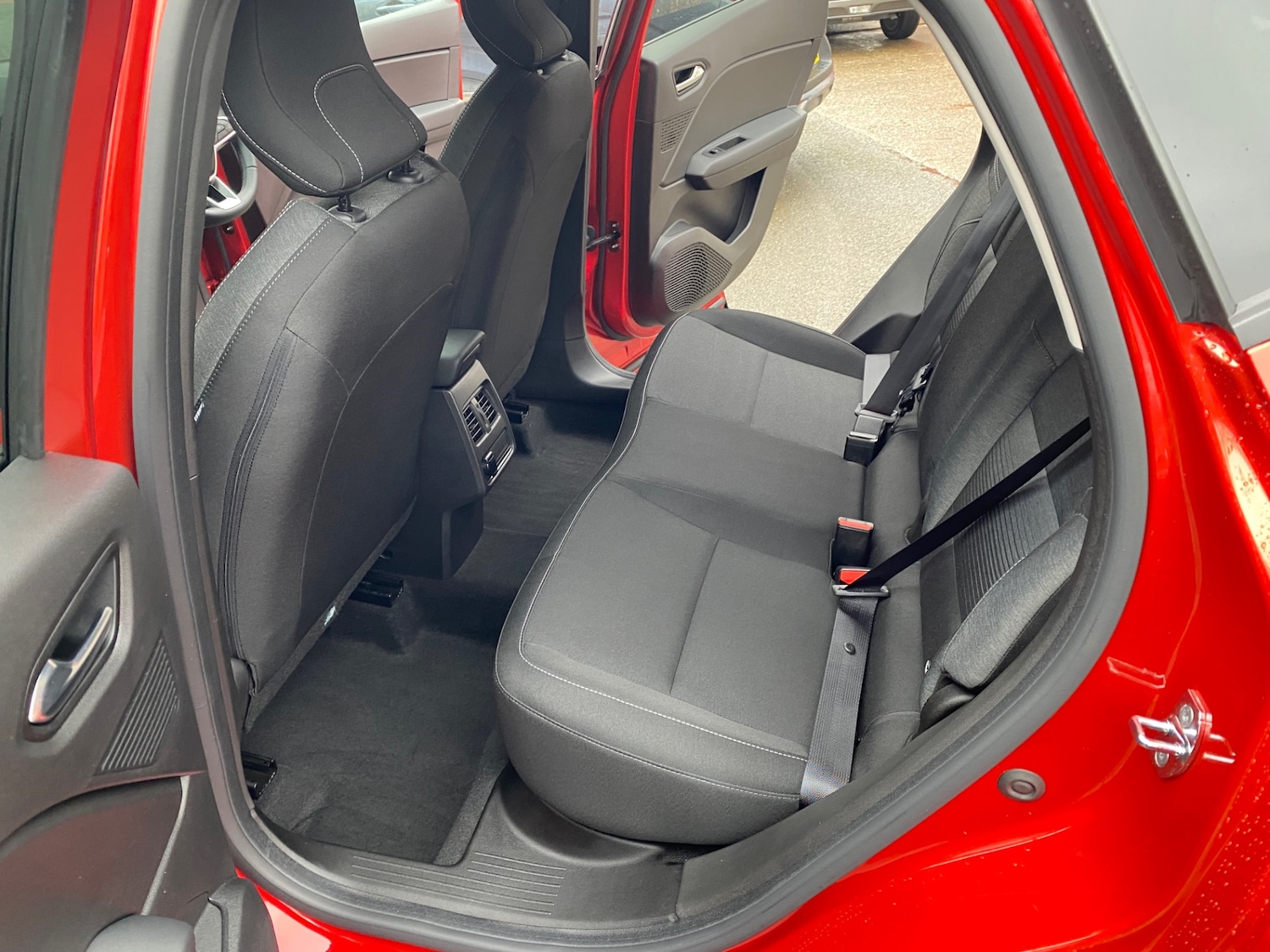 Used Renault Captur 2021 for sale - 77546113: Photo 11