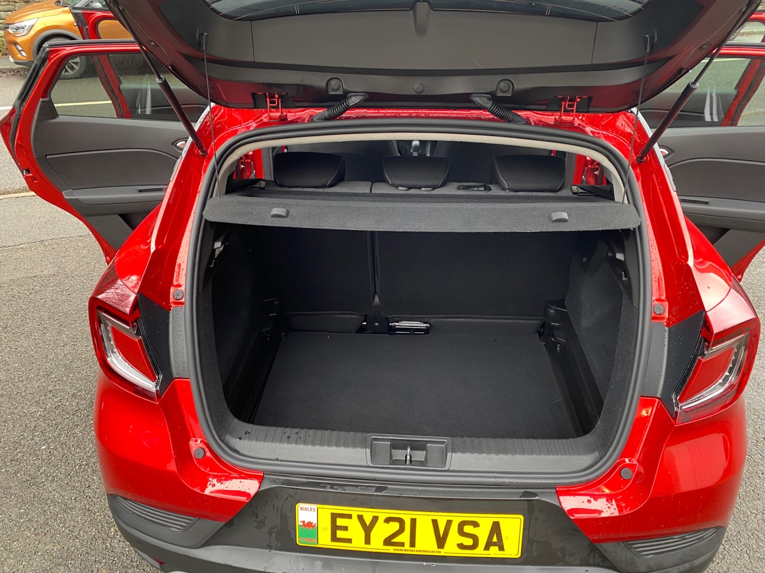 Used Renault Captur 2021 for sale - 77546113: Photo 12